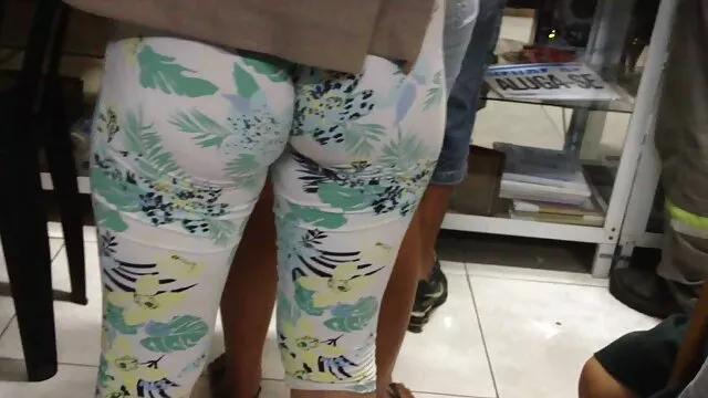 Sexo con sexo gay con latinos una hermosa dama sexy.