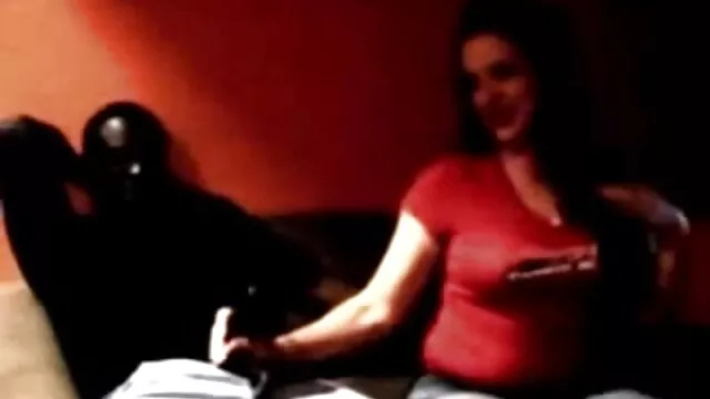 Entre las piernas sexy de latino sexo Courtney Loxx