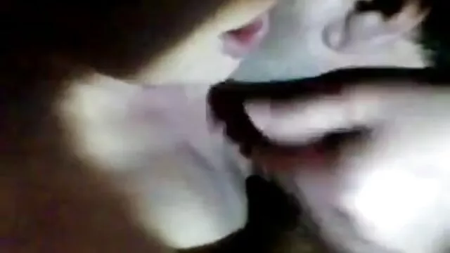 Perra xnxx gay latinos blanca fuma la pipa negra