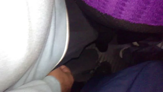 Marido solitario videos amater latinos recoge a un joven autoestopista
