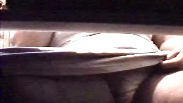 Alemana videos de hombres gay latinos tetona se aceita y monta un consolador