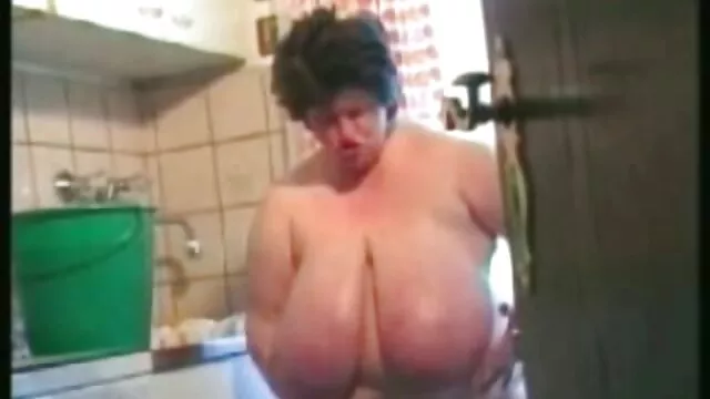 MMFMIKE: Trío vestido de xxx video latino cuero